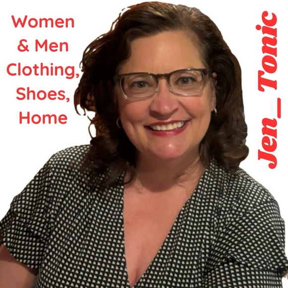 Jen_Tonic Live Show Listing❣️ $10 MIN to ship ✅ Shown/sold in as-is condition 🤗 - Picture 2 of 7